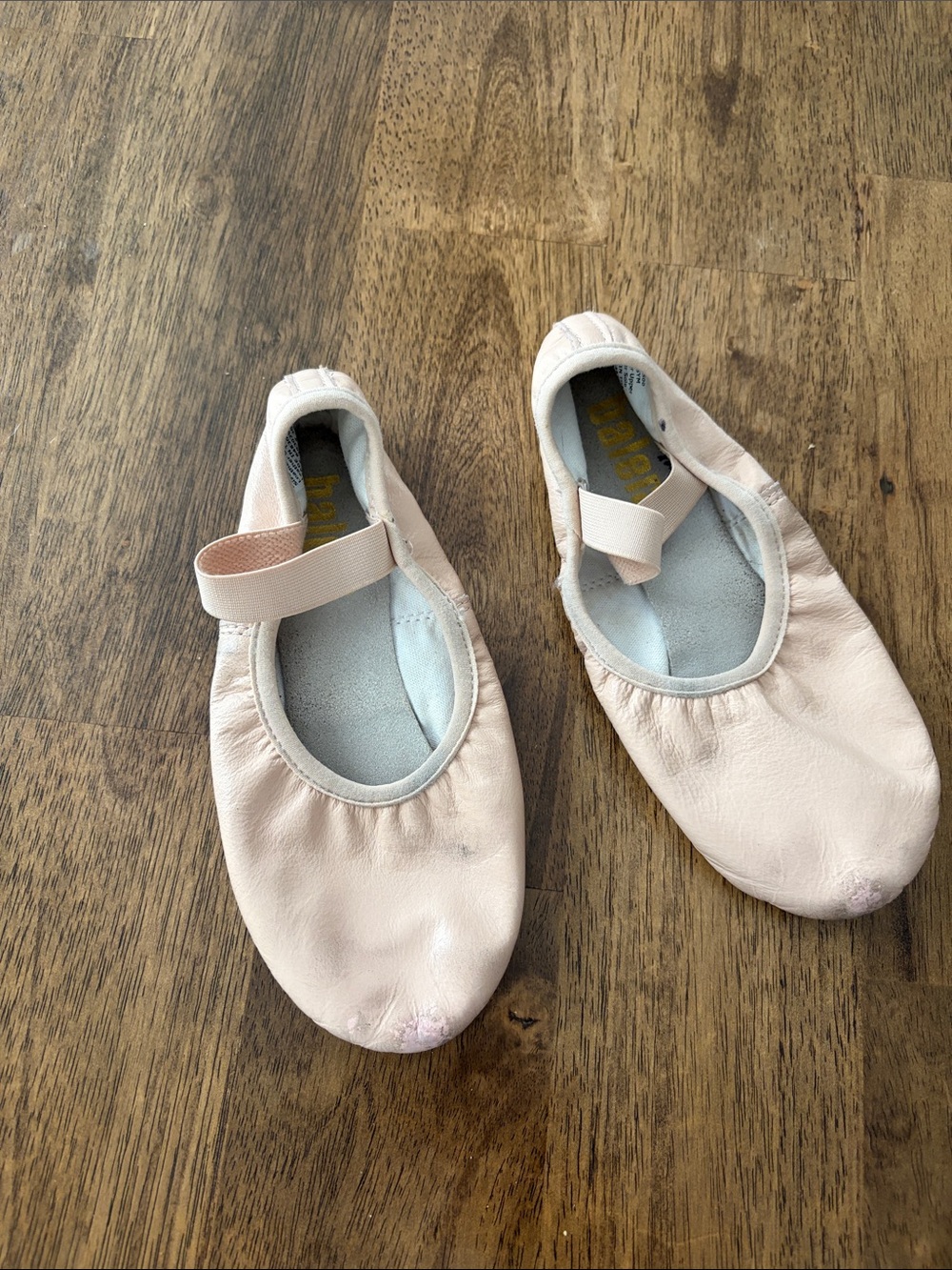 Balera Kids Leather Ballet Full Sole Ballet Slipper Shoe in Light Pink